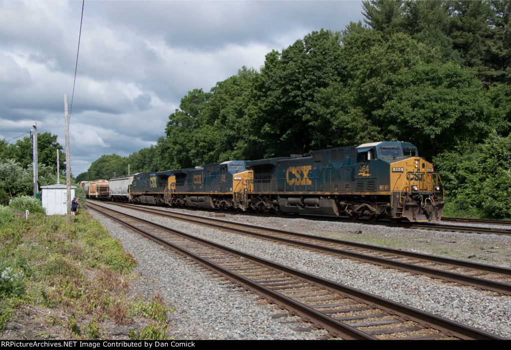 CSXT 464 Leads M426 through CPF-WL